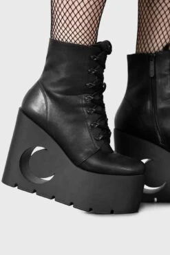 Crescent Boots -Killstar Store CRESCENT BOOTS W D