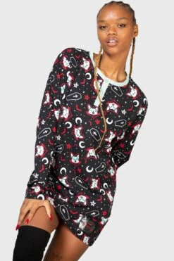 Lil Vampurr Lounge Top -Killstar Store LIL VAMPURR LOUNGE TOP W D