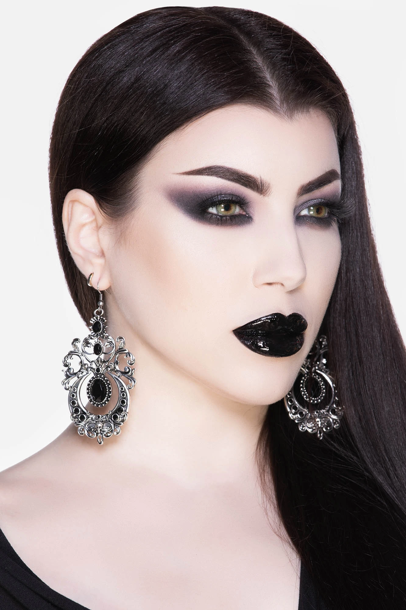 Samara Earrings 3 Samara Earrings